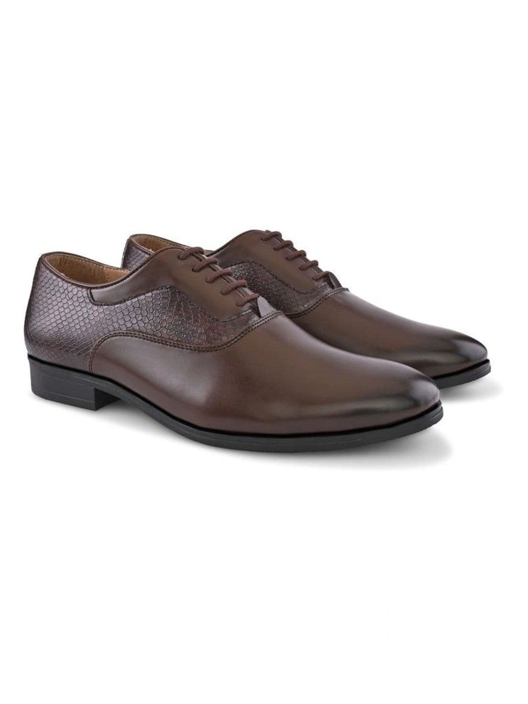 House of Pataudi Men Textured Formal Oxfords thumbnail 6