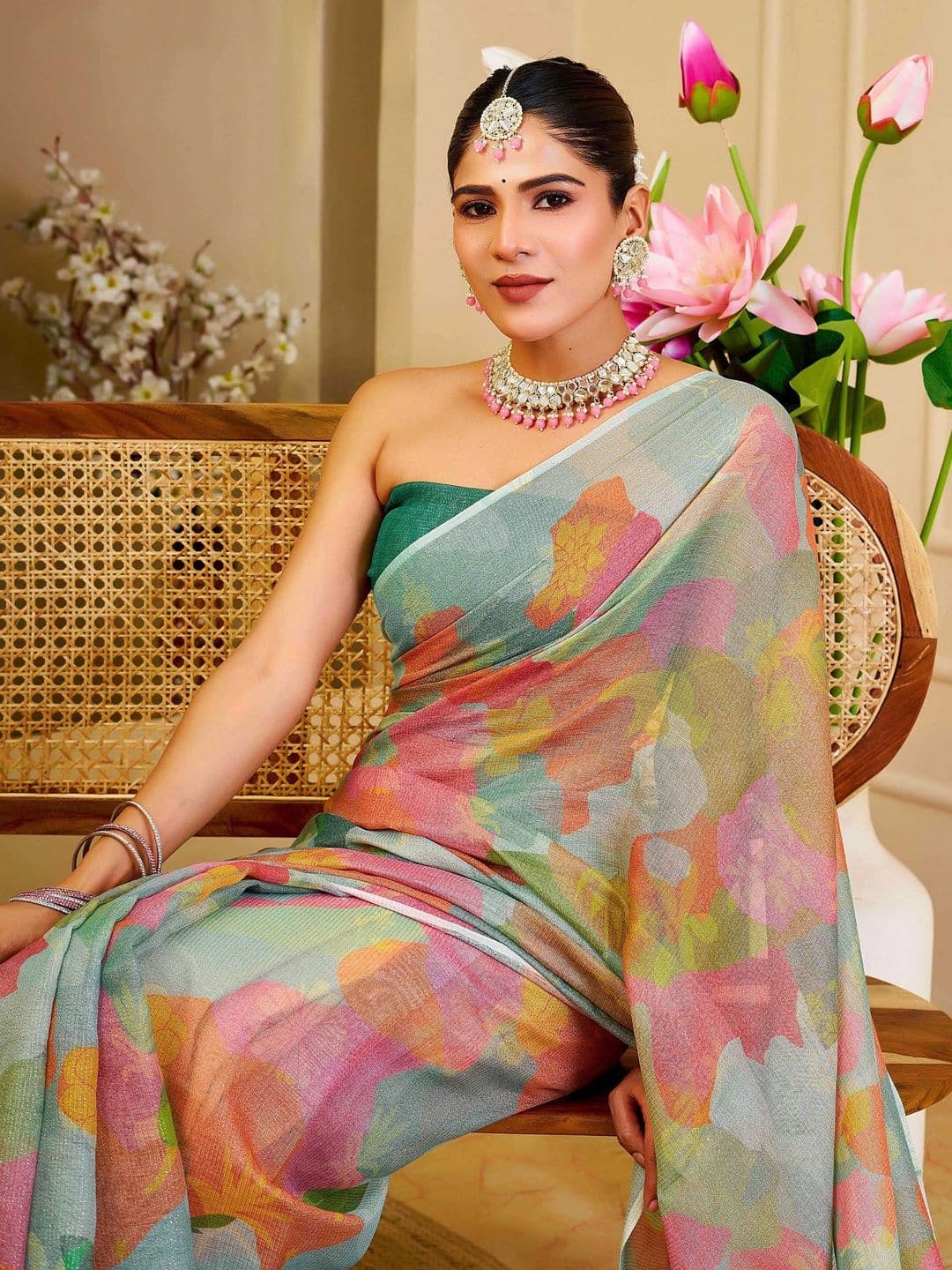 Maroosh  Women Silk Cotton Handloom Saree thumbnail 3