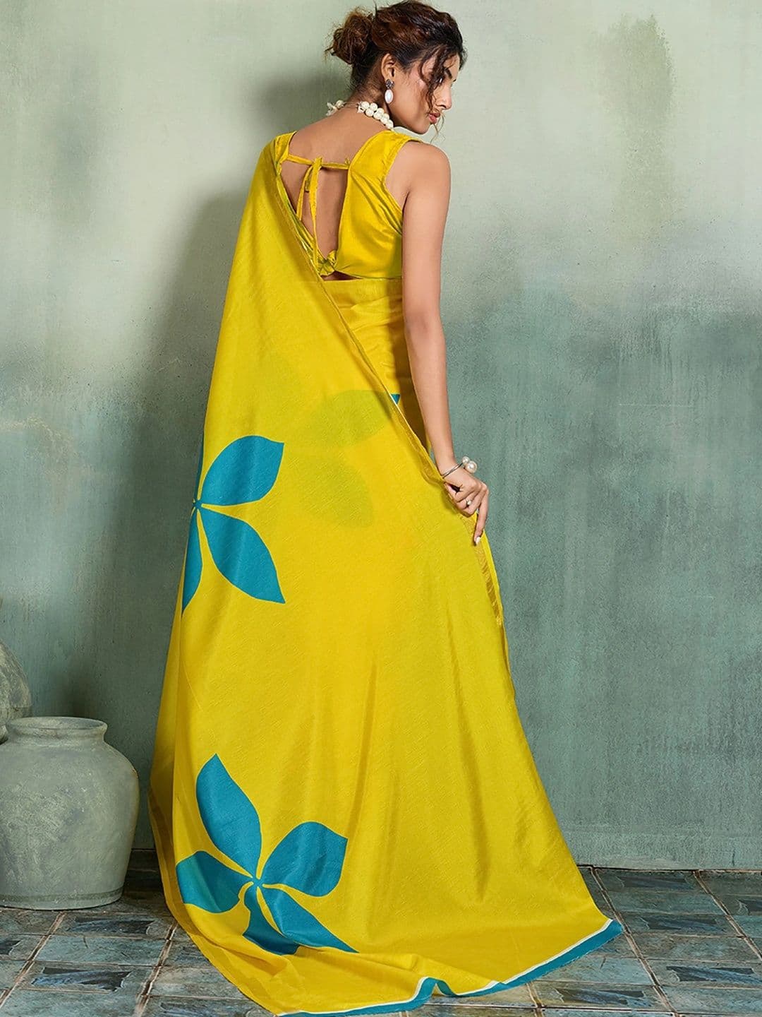 KALINI Designer Block Print Saree thumbnail 5