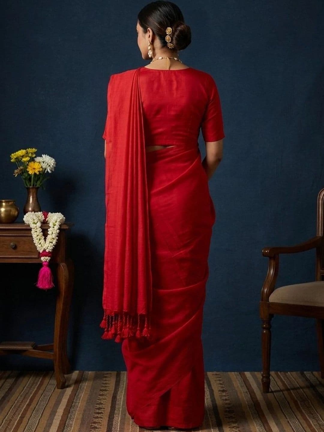 ADUKIAZ Women Pure Cotton Red Saree with Tassels thumbnail 5