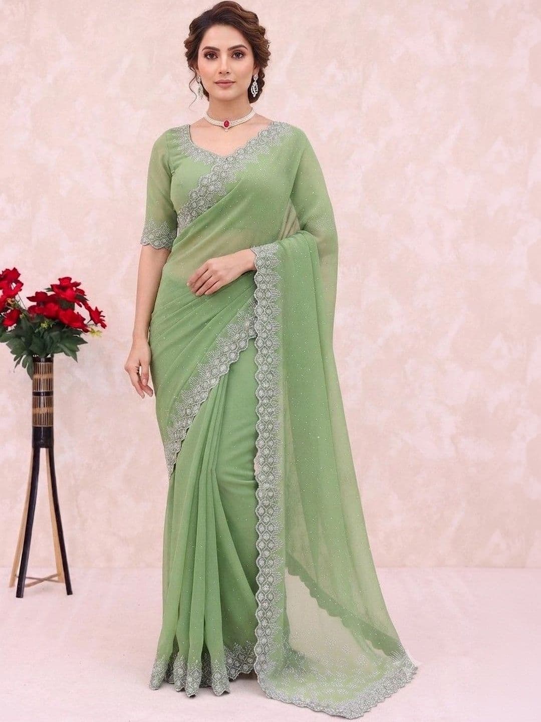 SmileyFashion Pure Georgette Saree thumbnail 5