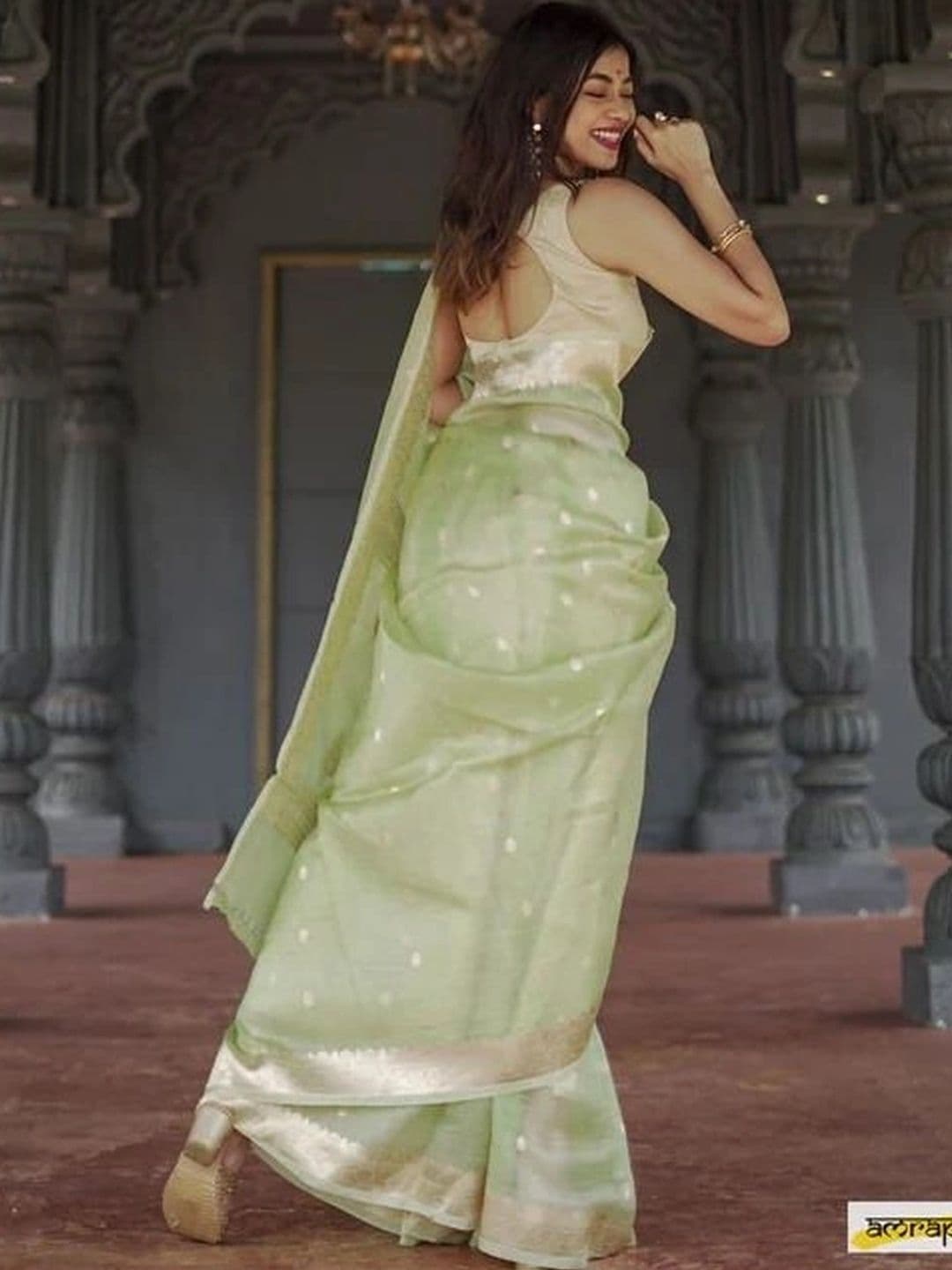 HERE&NOW Woven Design Zari Banarasi Saree thumbnail 6