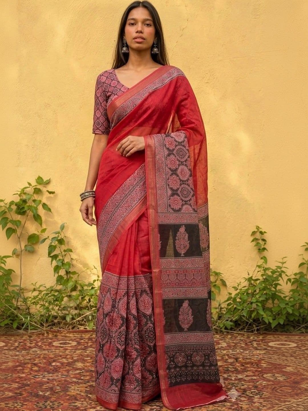 AARYAN SAREES AARYAN Women SAREES Red and black Kalamkari Saree thumbnail 7