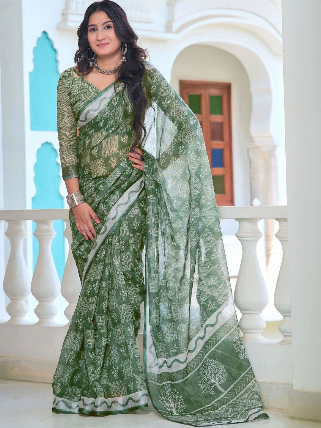MANVAA Women Floral Saree - view 1
