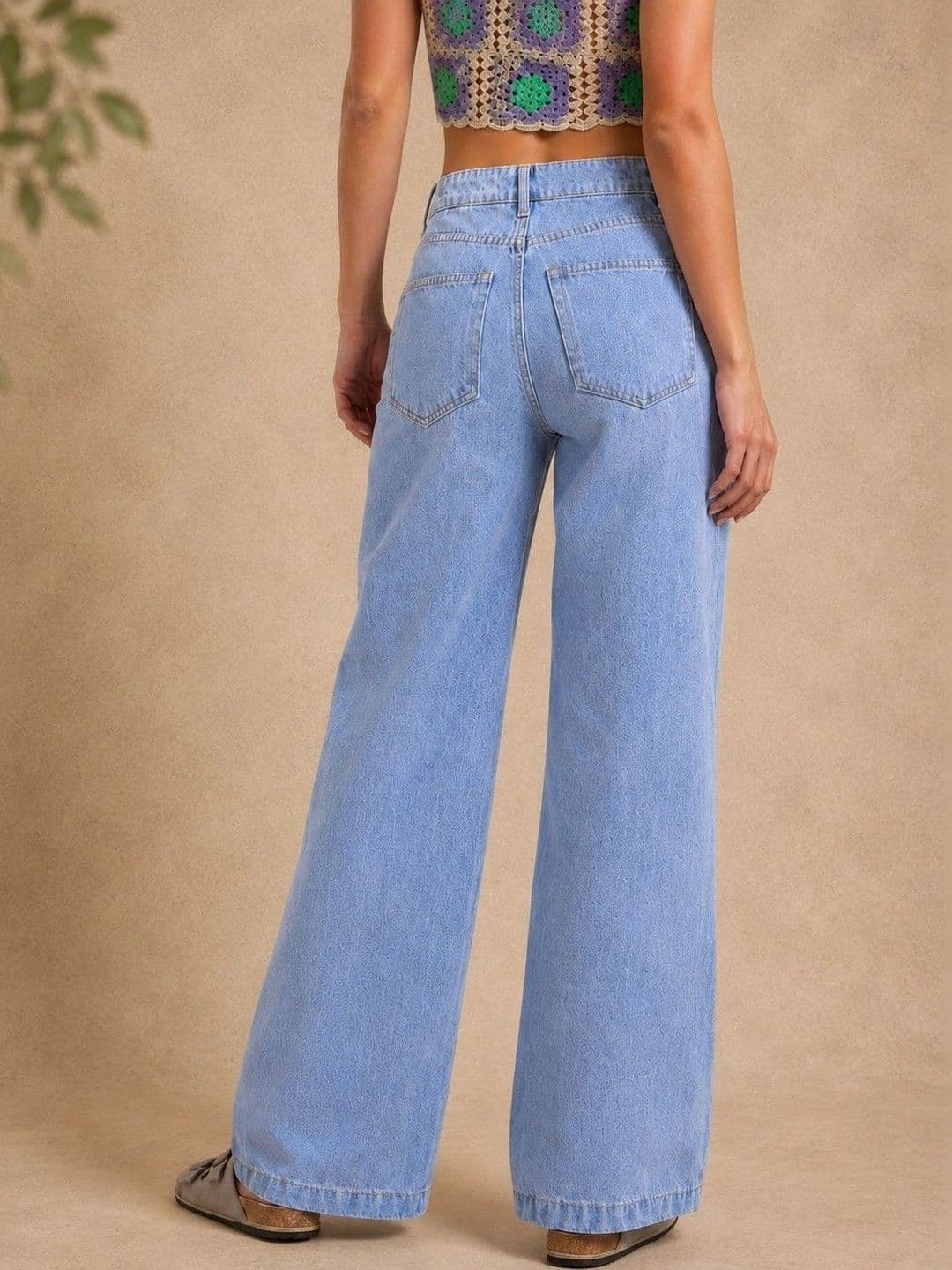 DressBerry Women Comfort Wide Leg High-Rise Light Fade Stretchable Jeans thumbnail 4