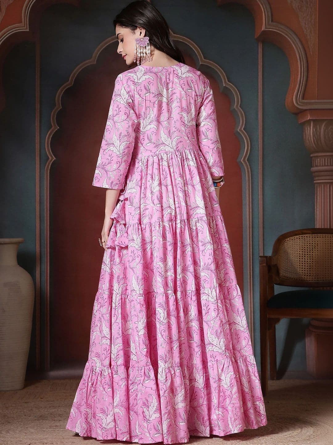 Sangria Women Floral Printed Floral Kurta thumbnail 6