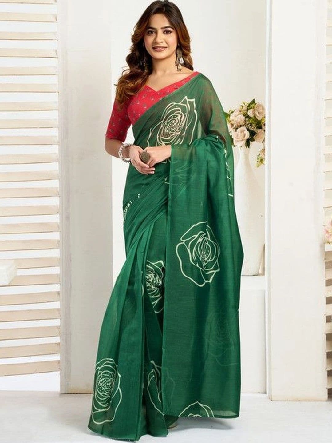 plothah Woven Design Linen Blend Saree - view 1
