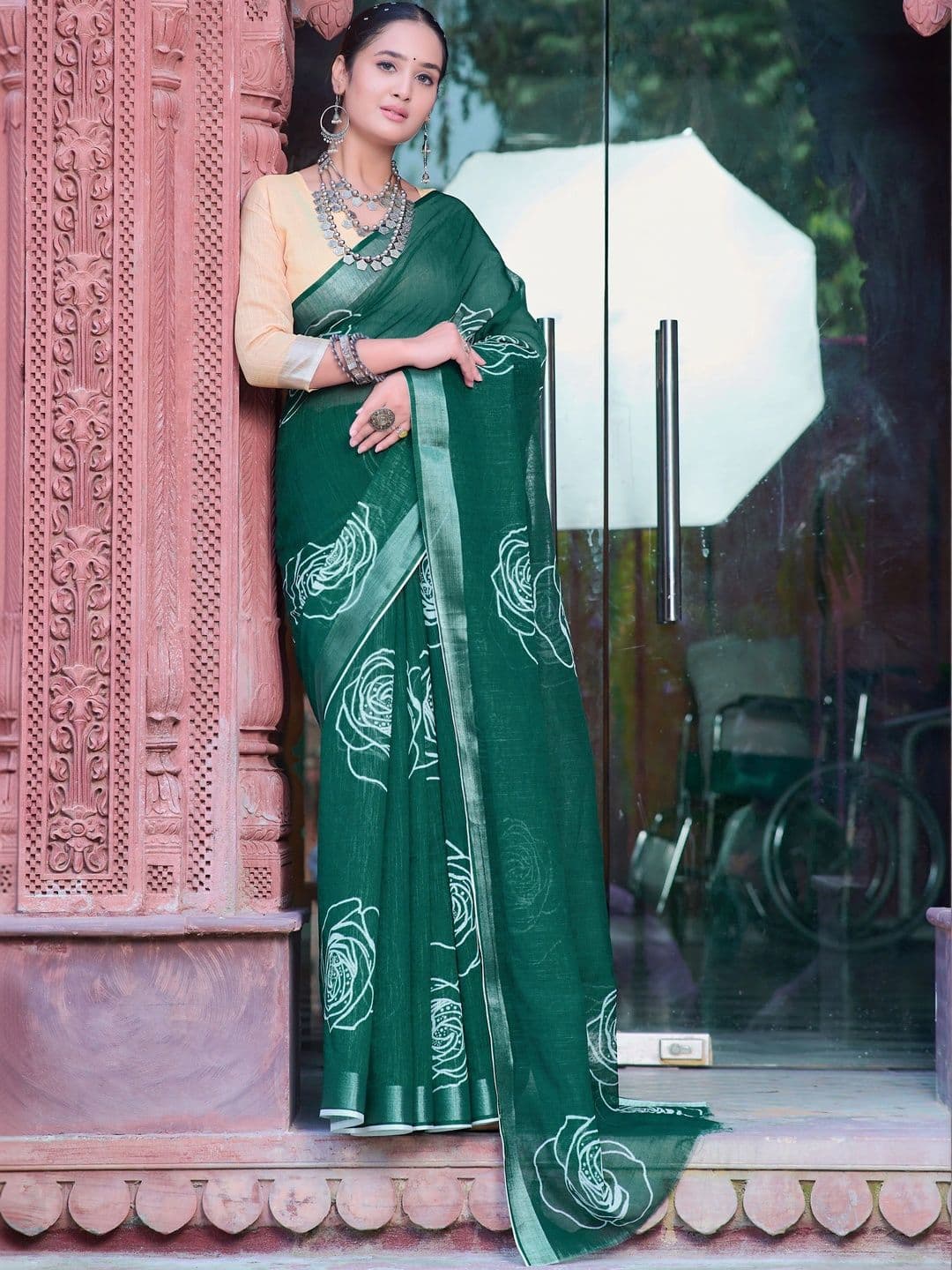 Maroosh Floral Saree - view 1