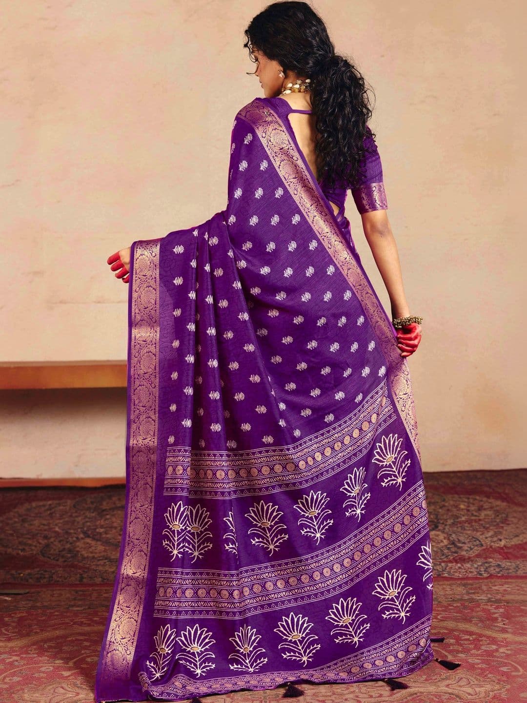 TIRA Woven Design Zari Silk Blend Fusion Saree thumbnail 4