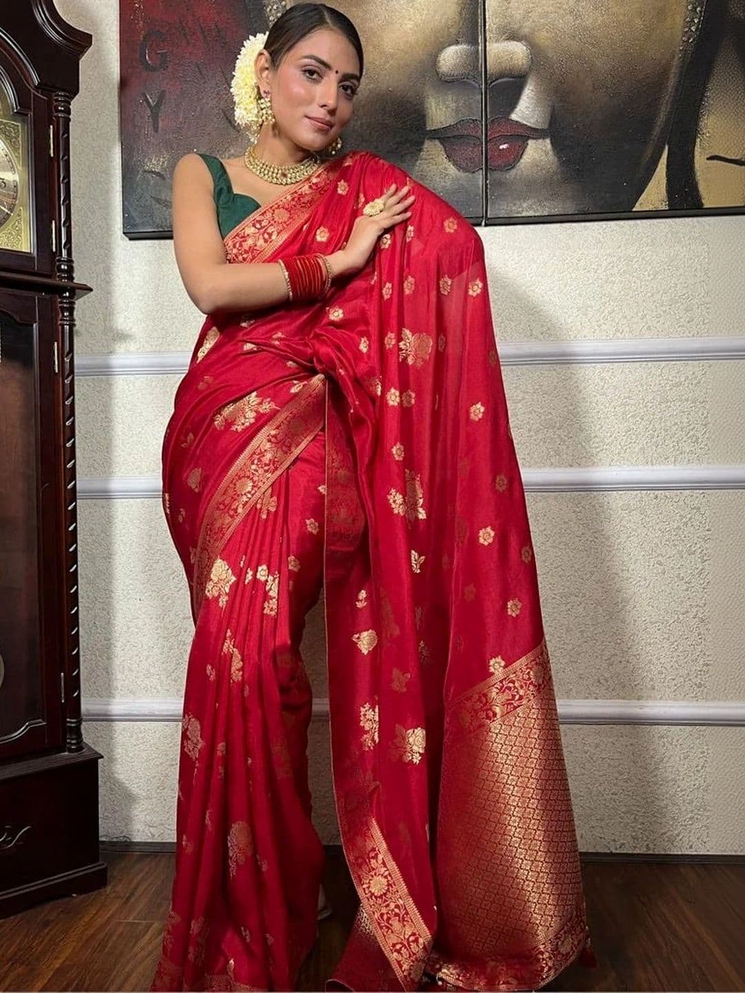 HERE&NOW Women Woven Design Zari Silk Blend Banarasi Saree - view 1