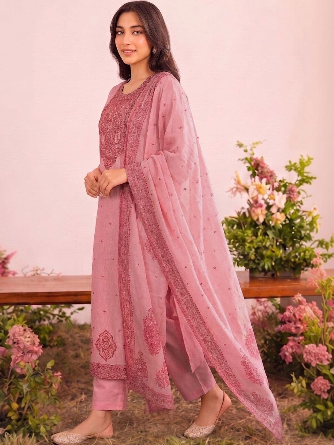 SKYLEE Women Ethnic Motifs Embroidered Regular Thread Work Pure Cotton Kurta with Trousers & With Dupatta thumbnail 2
