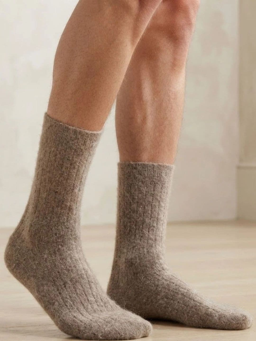 Cdeck Men Woolen Calf Length Socks thumbnail 2