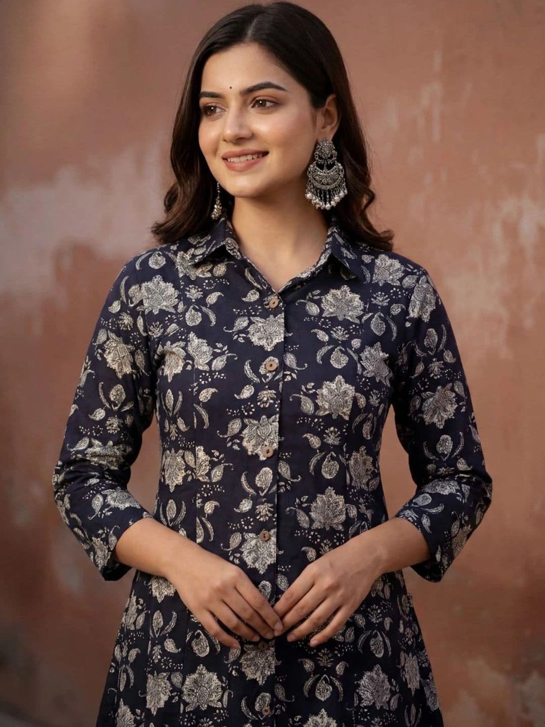 KALINI Women Floral Printed Regular Kurta with Trousers thumbnail 4