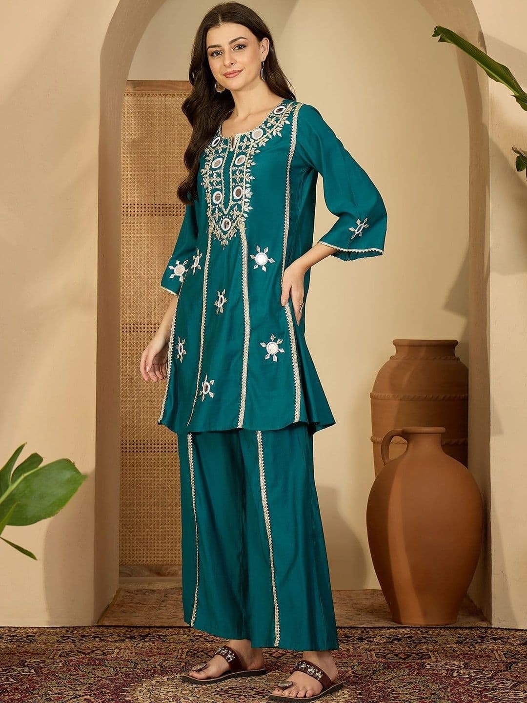 Sangria Women Ethnic Motifs Embroidered Regular Mirror Work Kurta with Palazzos thumbnail 4