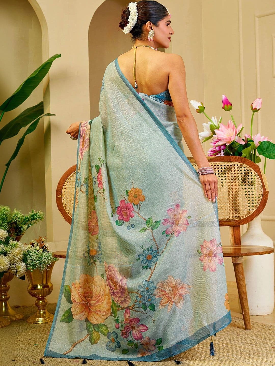 Maroosh Floral Silk Cotton Handloom Saree thumbnail 7