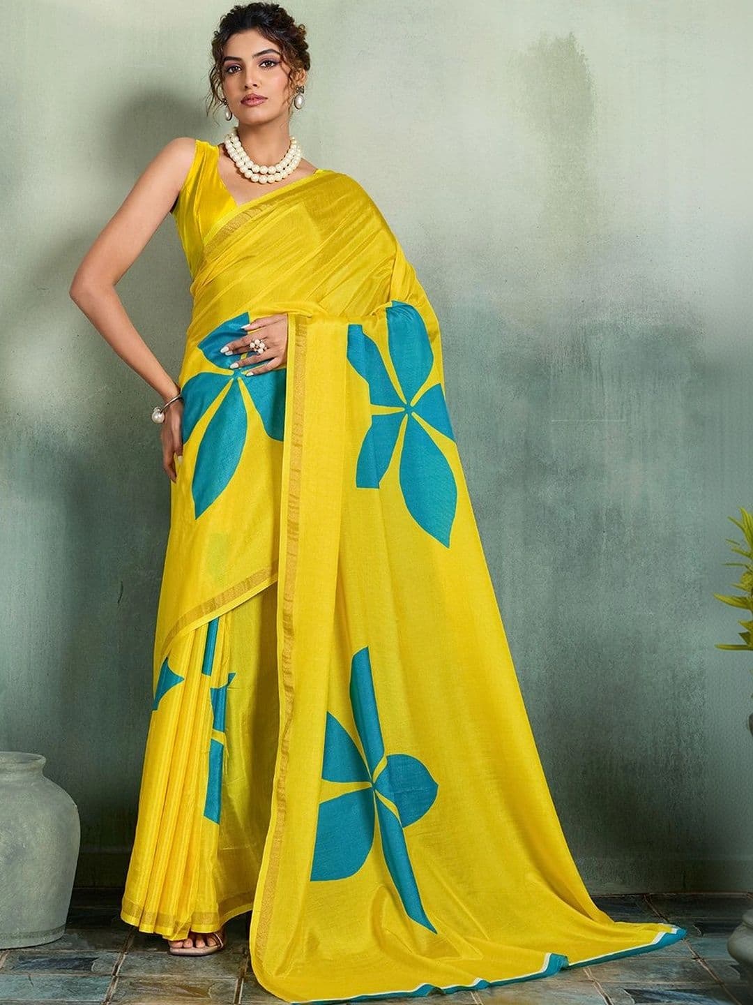 DWIJA FASHION Floral Saree thumbnail 6