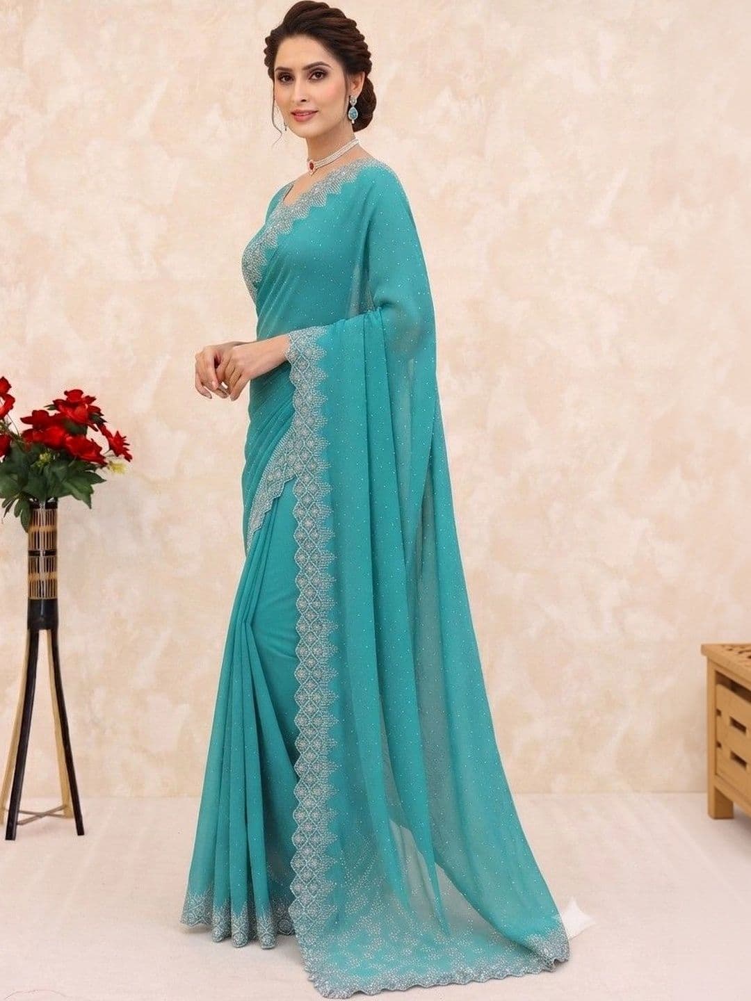 SmileyFashion Embellished Pure Georgette Saree thumbnail 5