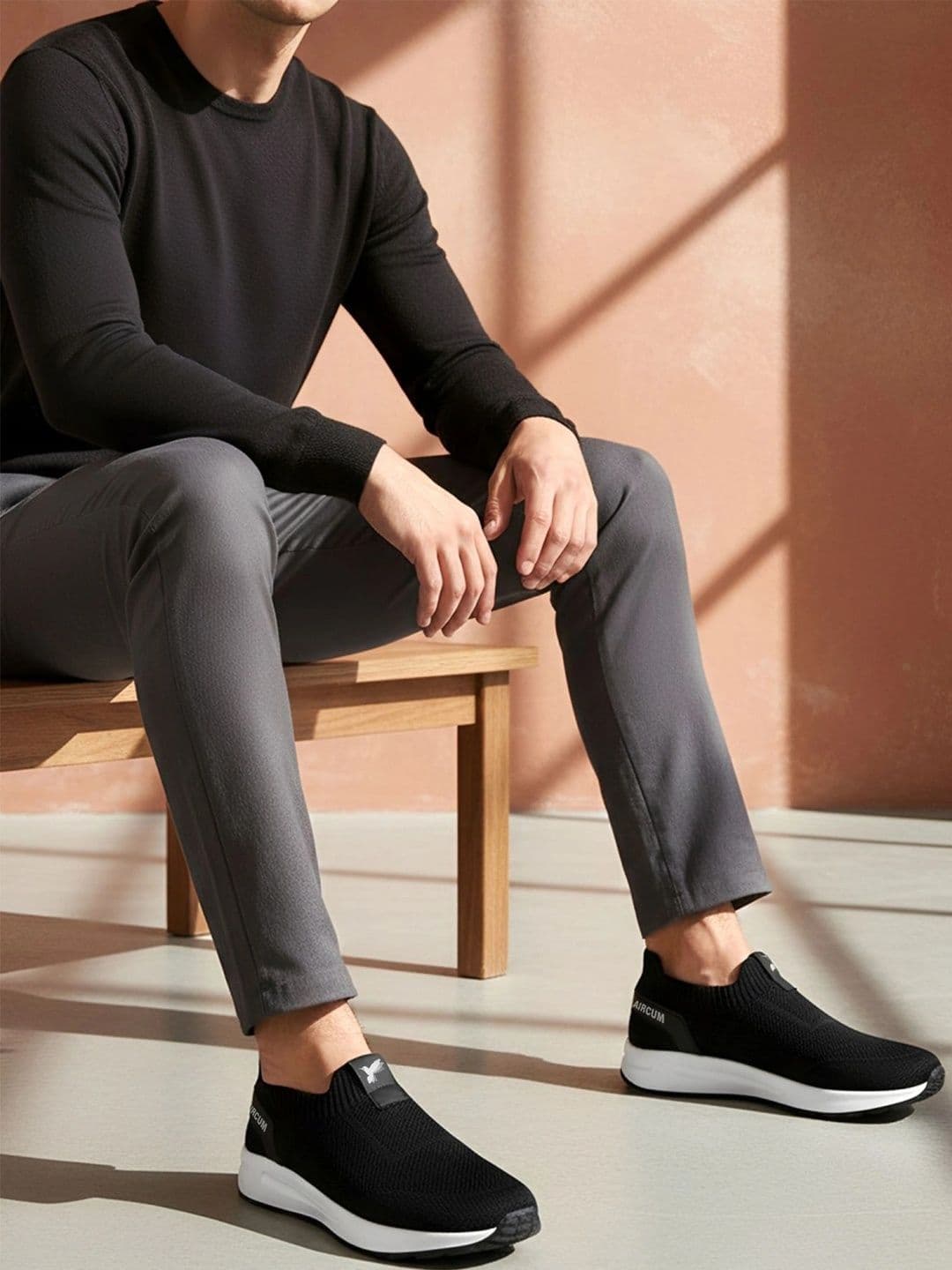 Aircum Men Mesh Running Non-Marking Shoes thumbnail 3