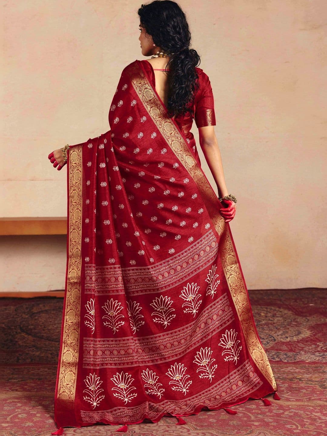 ELINA FASHION & HOME Woven Design Zari Silk Blend Designer Banarasi Saree thumbnail 2