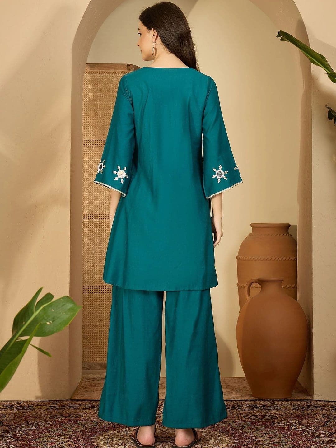 Sangria Women Ethnic Motifs Embroidered Regular Mirror Work Kurta with Palazzos thumbnail 3