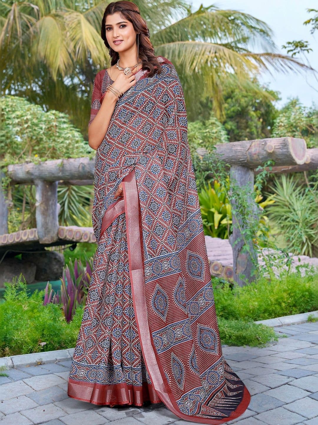 HERE&NOW Bandhani Saree thumbnail 4
