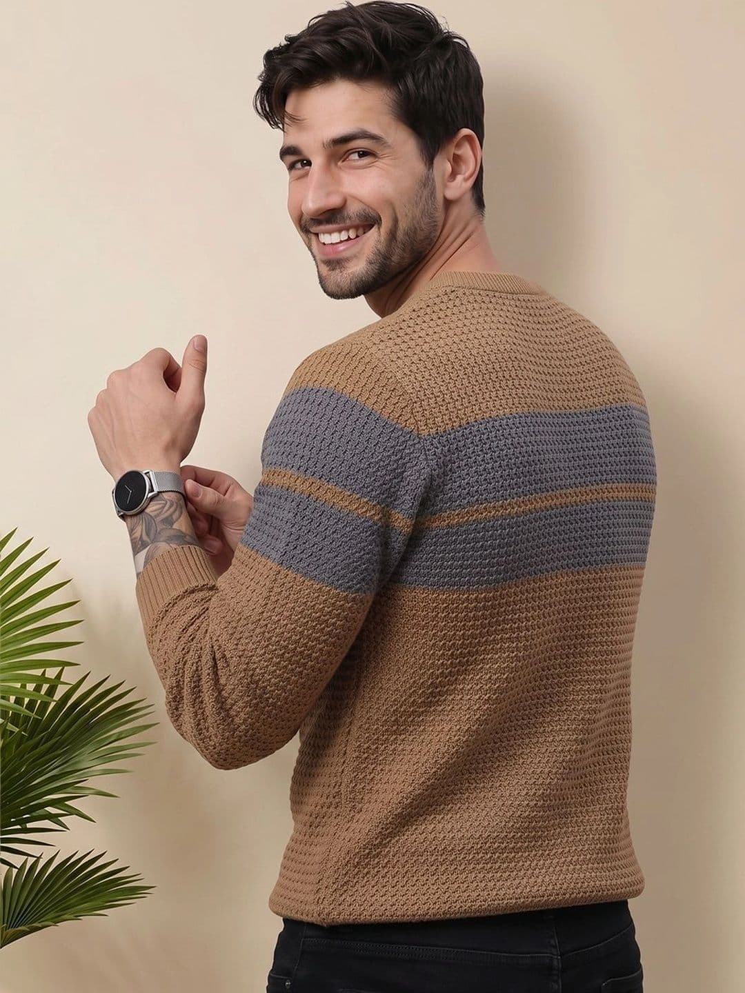 Moda Rapido Men Colourblocked Pullover thumbnail 4