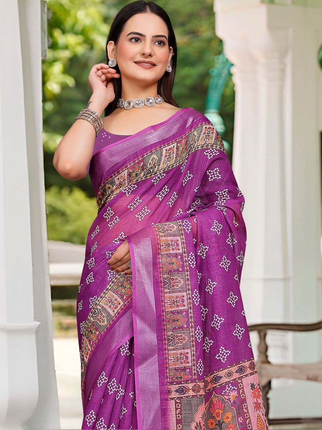 Maroosh Floral Saree thumbnail 3