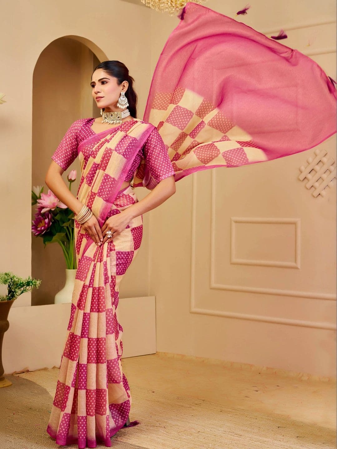 MANVAA Women Woven Design Silk Cotton Handloom Saree thumbnail 5