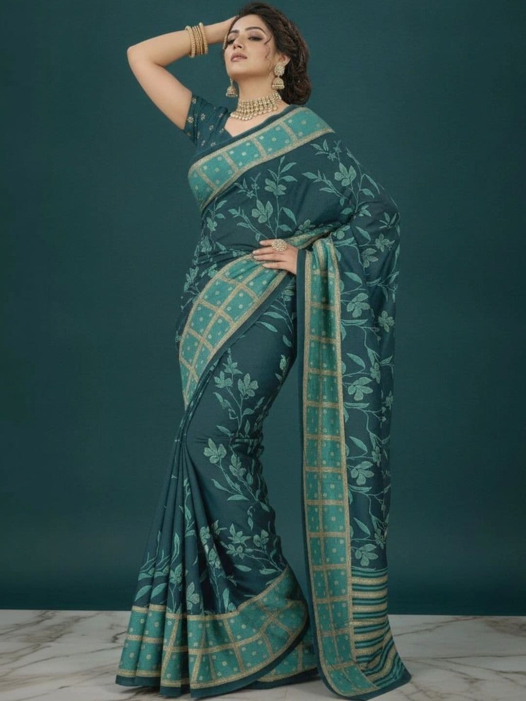 RegalDrapes Floral Poly Georgette Saree thumbnail 3