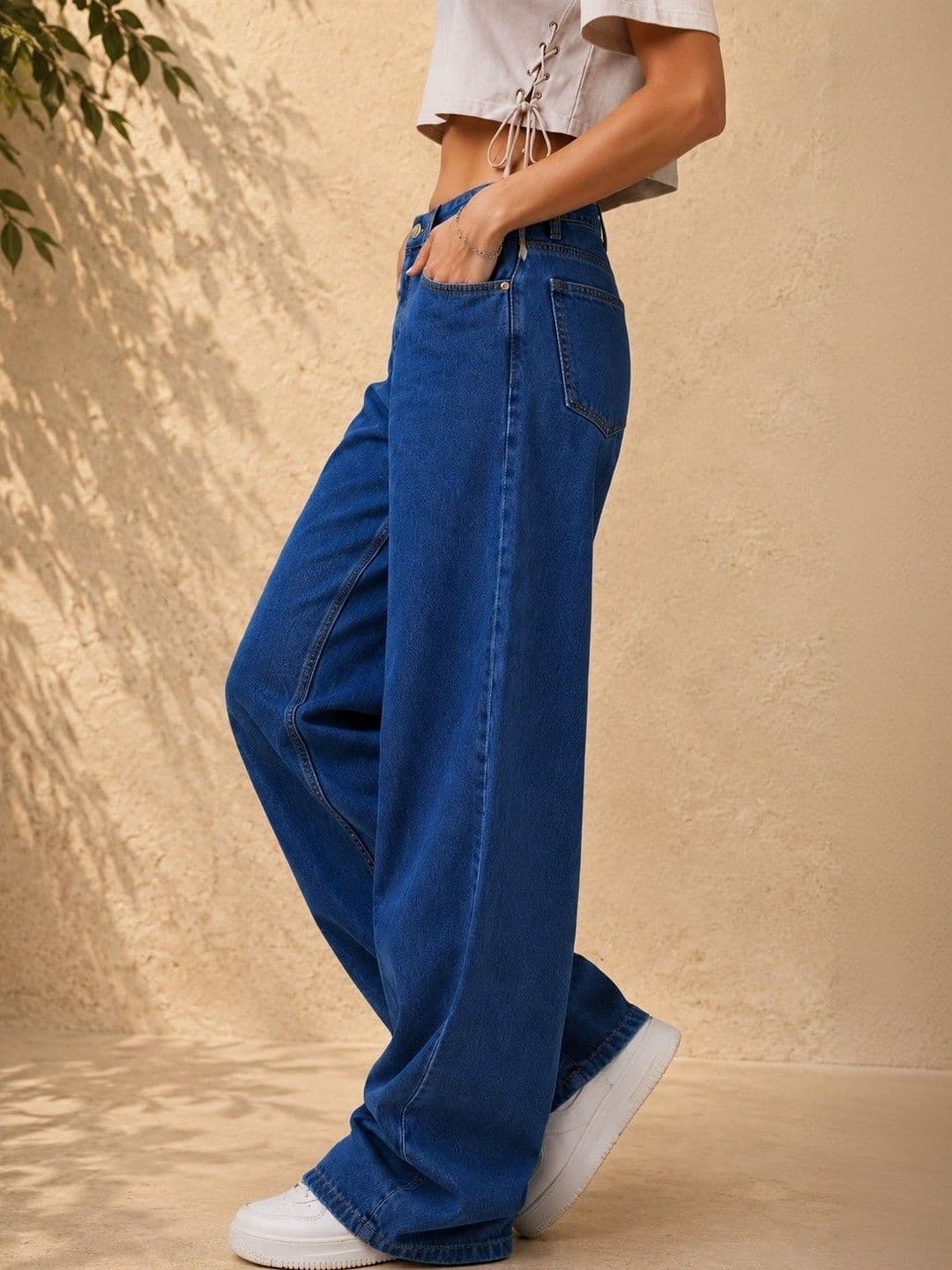 DressBerry Women Comfort Wide Leg High-Rise Light Fade Stretchable Jeans thumbnail 5