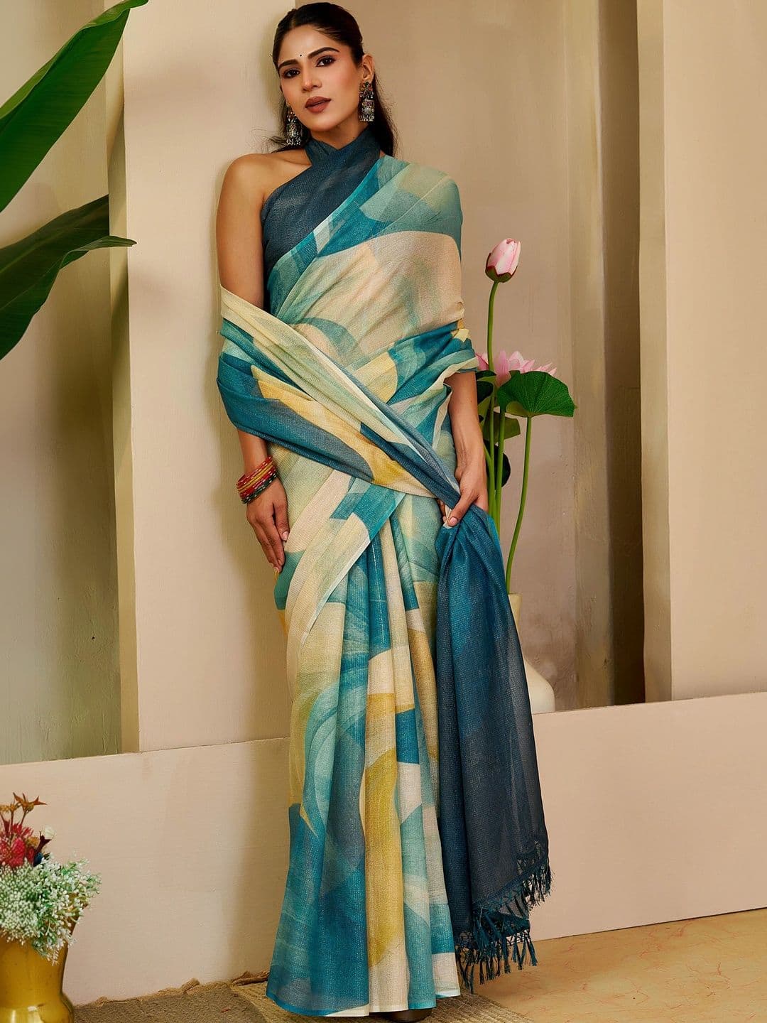 MANVAA Silk Cotton Handloom Saree thumbnail 3