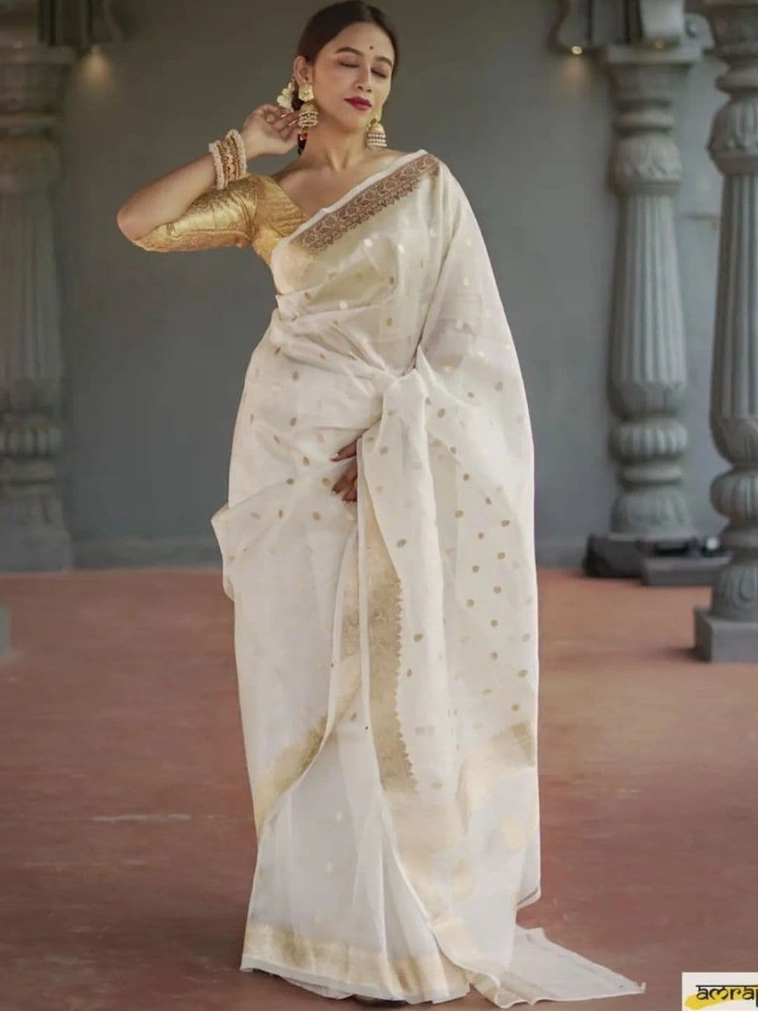 HERE&NOW Woven Design Zari Banarasi Saree - view 1