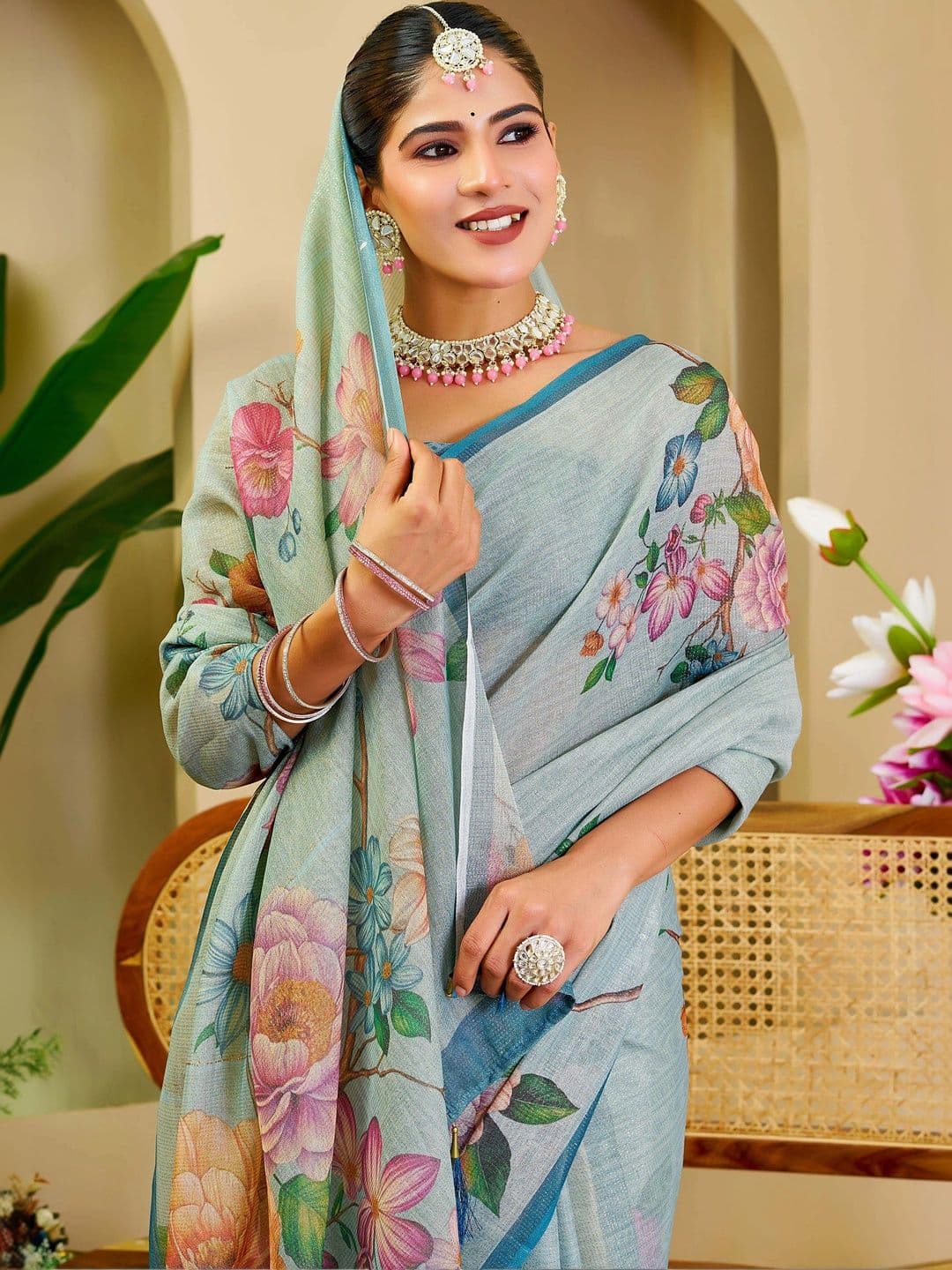 MANVAA Women Floral Silk Cotton Handloom Saree thumbnail 6