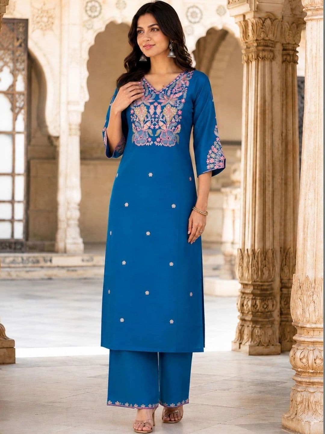 HERE&NOW X fwd Women Embroidered Thread Work Pure Silk Kurta with Palazzos & With Dupatta - view 1