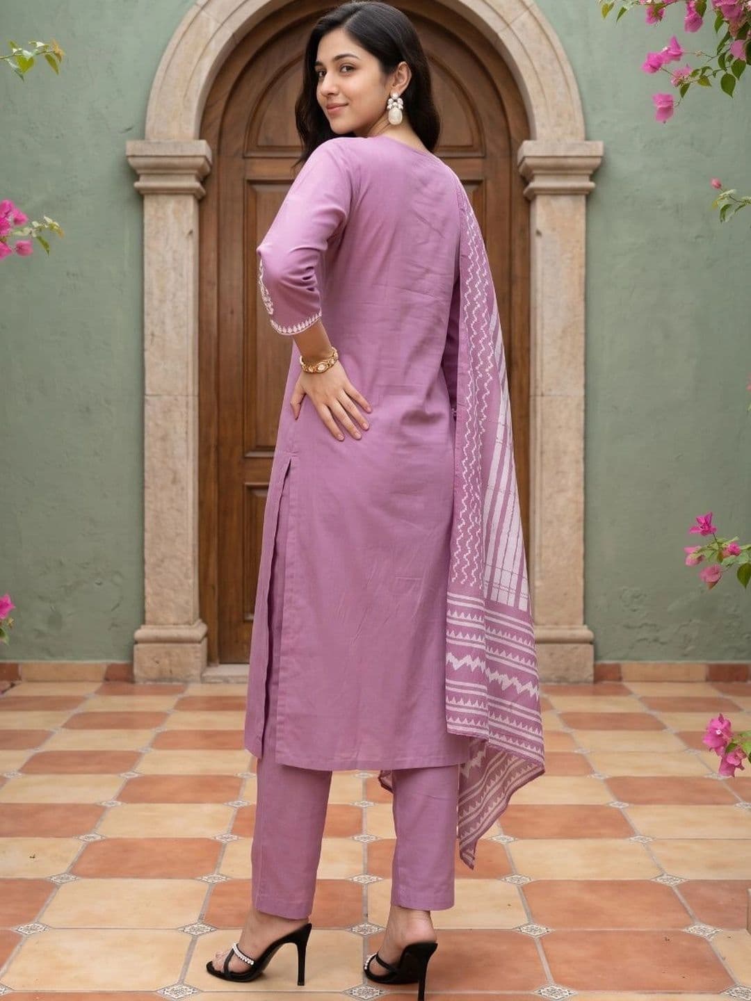 Anouk Women Ethnic Motifs Embroidered Regular Thread Work Pure Cotton Kurta with Trousers & With Dupatta thumbnail 5