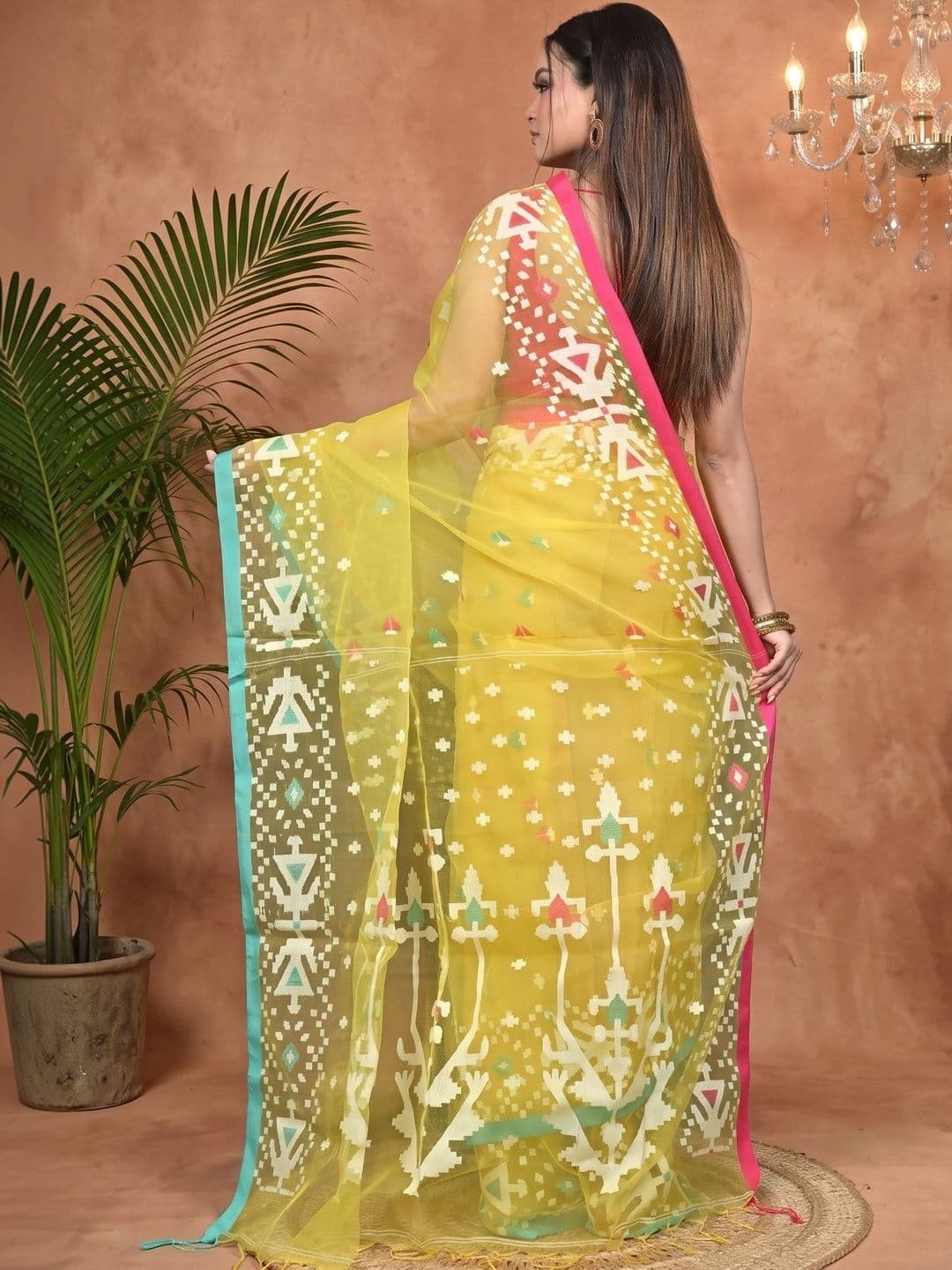 GitAsit Ethnic Motifs Sequinned Handloom Taant Saree thumbnail 6