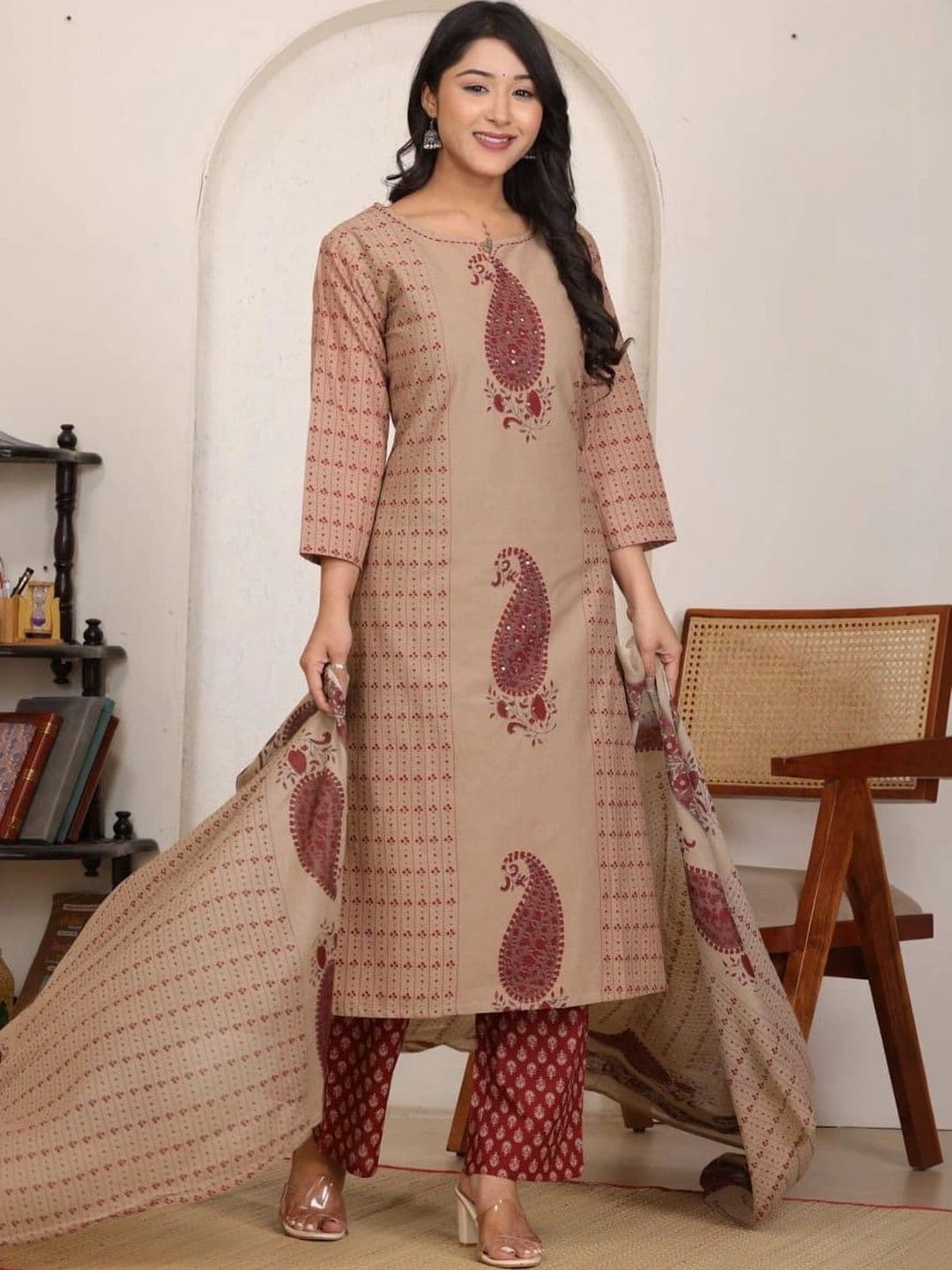 AFFO Women Ethnic Motifs Printed Regular Mirror Work Pure Cotton Kurta with Palazzos & With Dupatta thumbnail 3