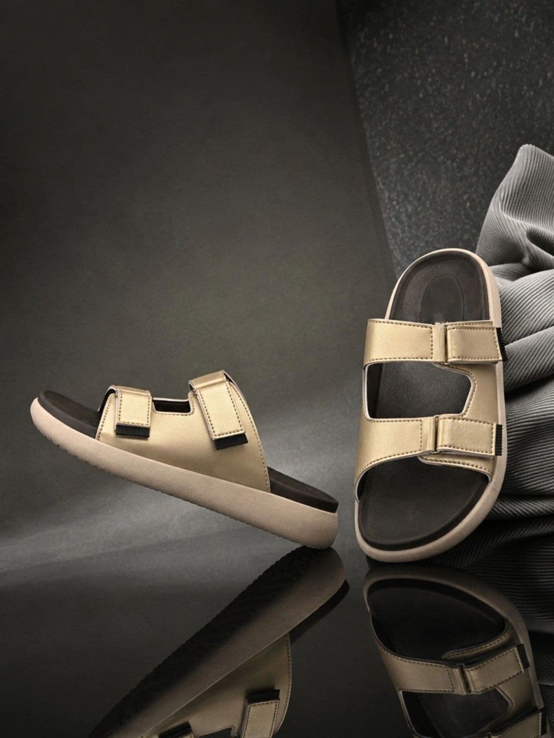 Mast & Harbour Men Comfort Sandals - view 1