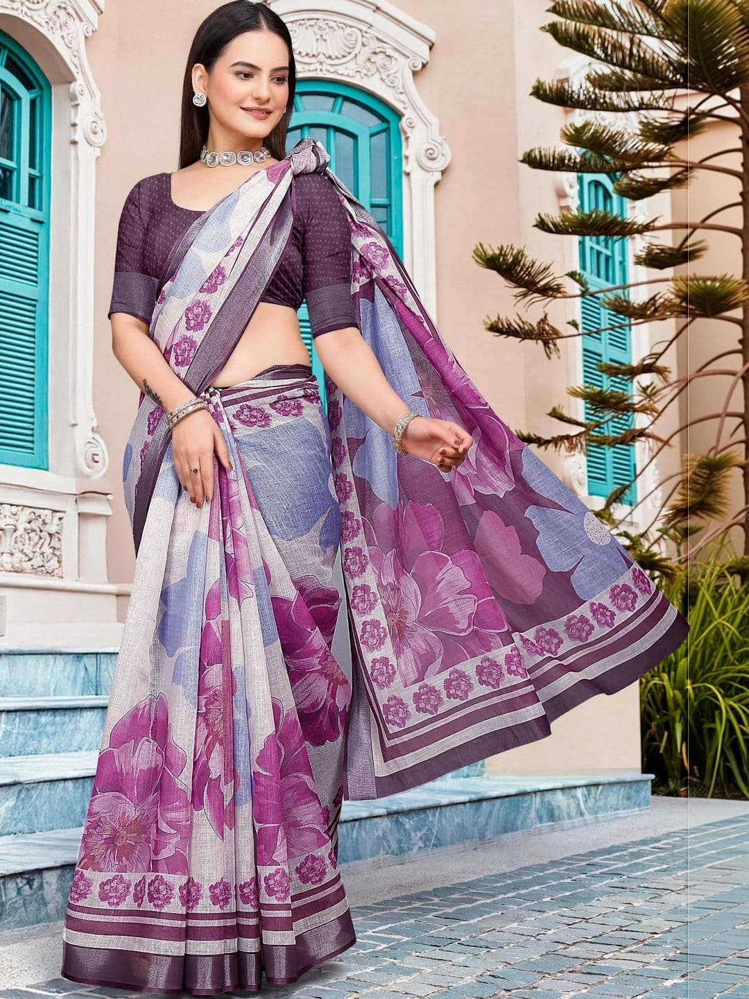MANVAA Women Floral Saree thumbnail 7