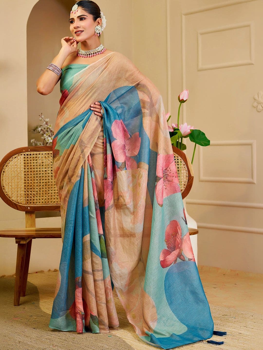 HERE&NOW Women  Floral Silk Cotton Handloom Saree thumbnail 7