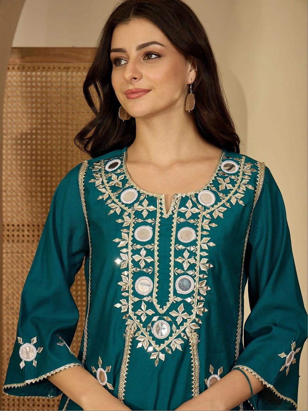 Sangria Women Ethnic Motifs Embroidered Regular Mirror Work Kurta with Palazzos thumbnail 5