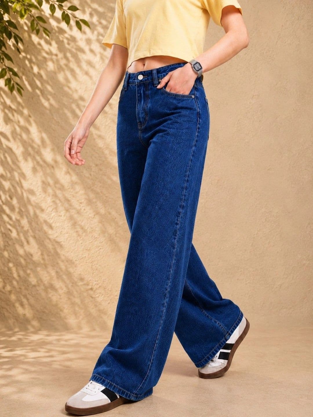 DressBerry Women Comfort Wide Leg High-Rise Light Fade Stretchable Jeans thumbnail 2