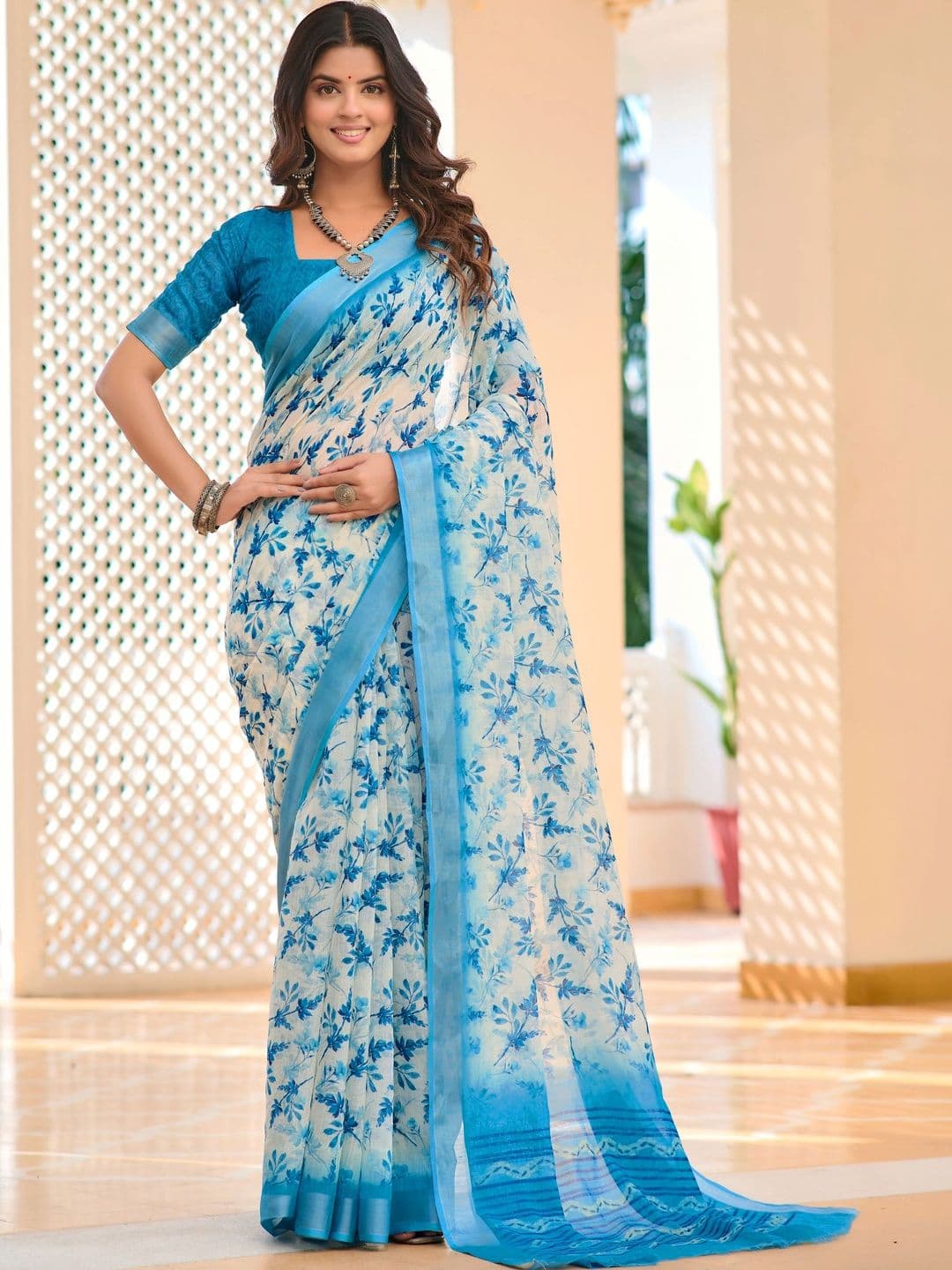 MANVAA Floral Saree thumbnail 4