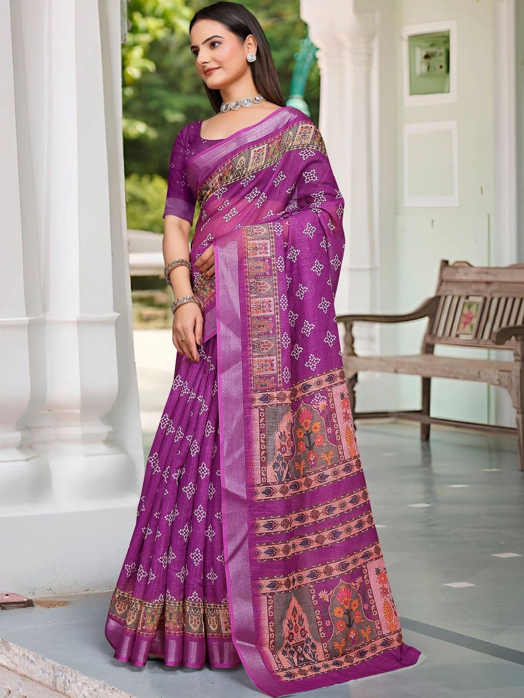 Maroosh Floral Saree thumbnail 2