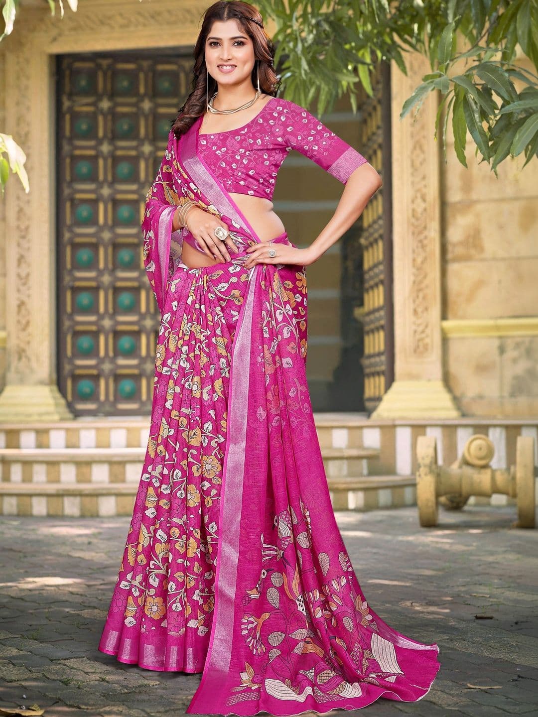 MANVAA Floral Saree thumbnail 3