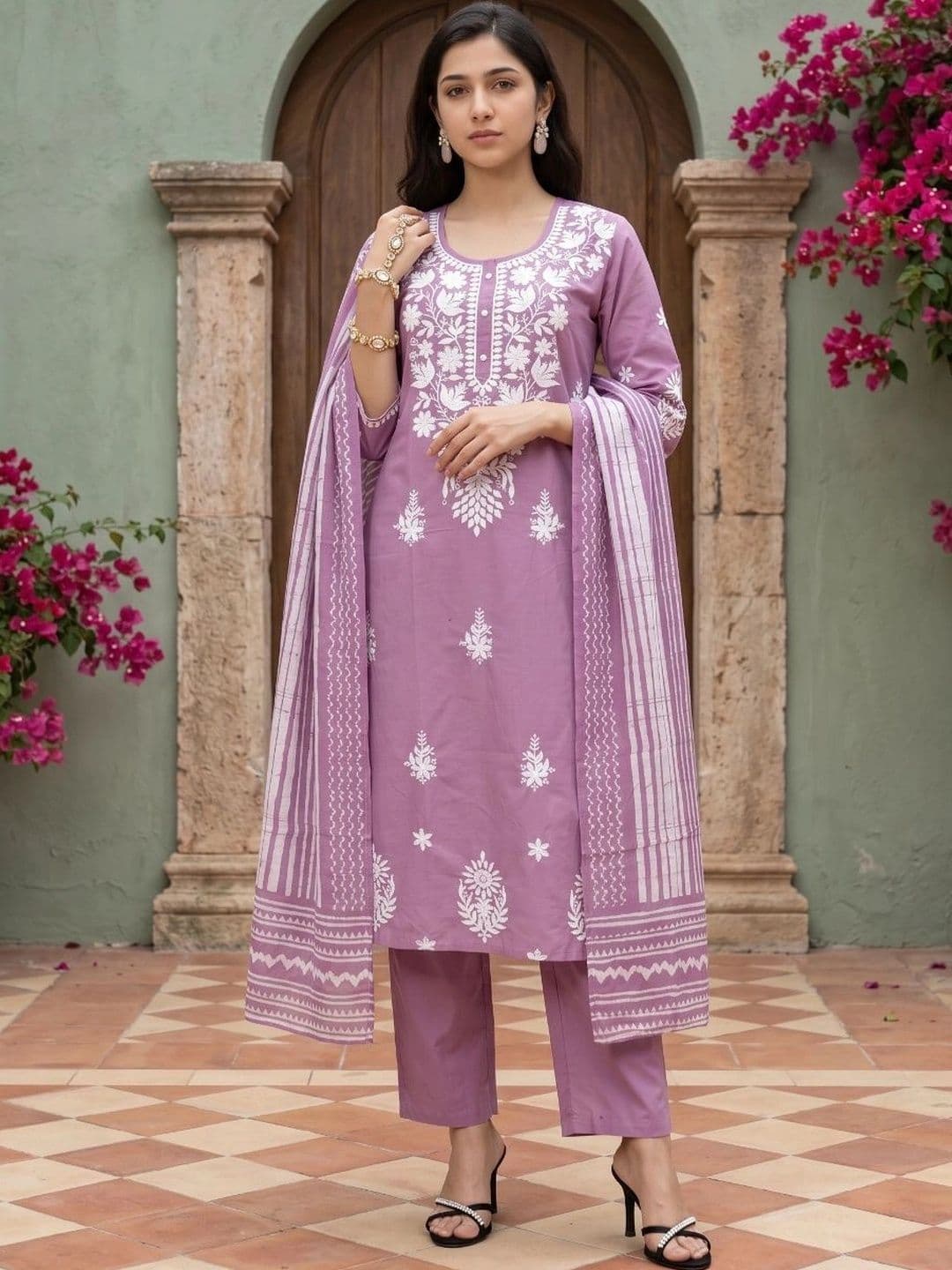 Anouk Women Ethnic Motifs Embroidered Regular Thread Work Pure Cotton Kurta with Trousers & With Dupatta thumbnail 3