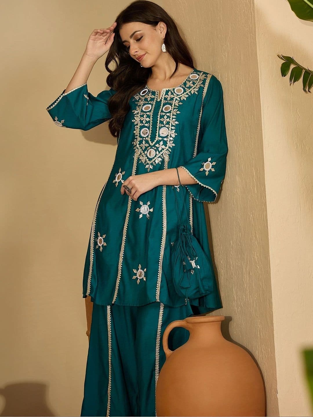 Sangria Women Ethnic Motifs Embroidered Regular Mirror Work Kurta with Palazzos - view 1