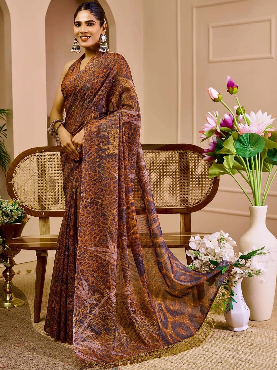 MANVAA Women  Floral Silk Cotton Handloom Saree thumbnail 2