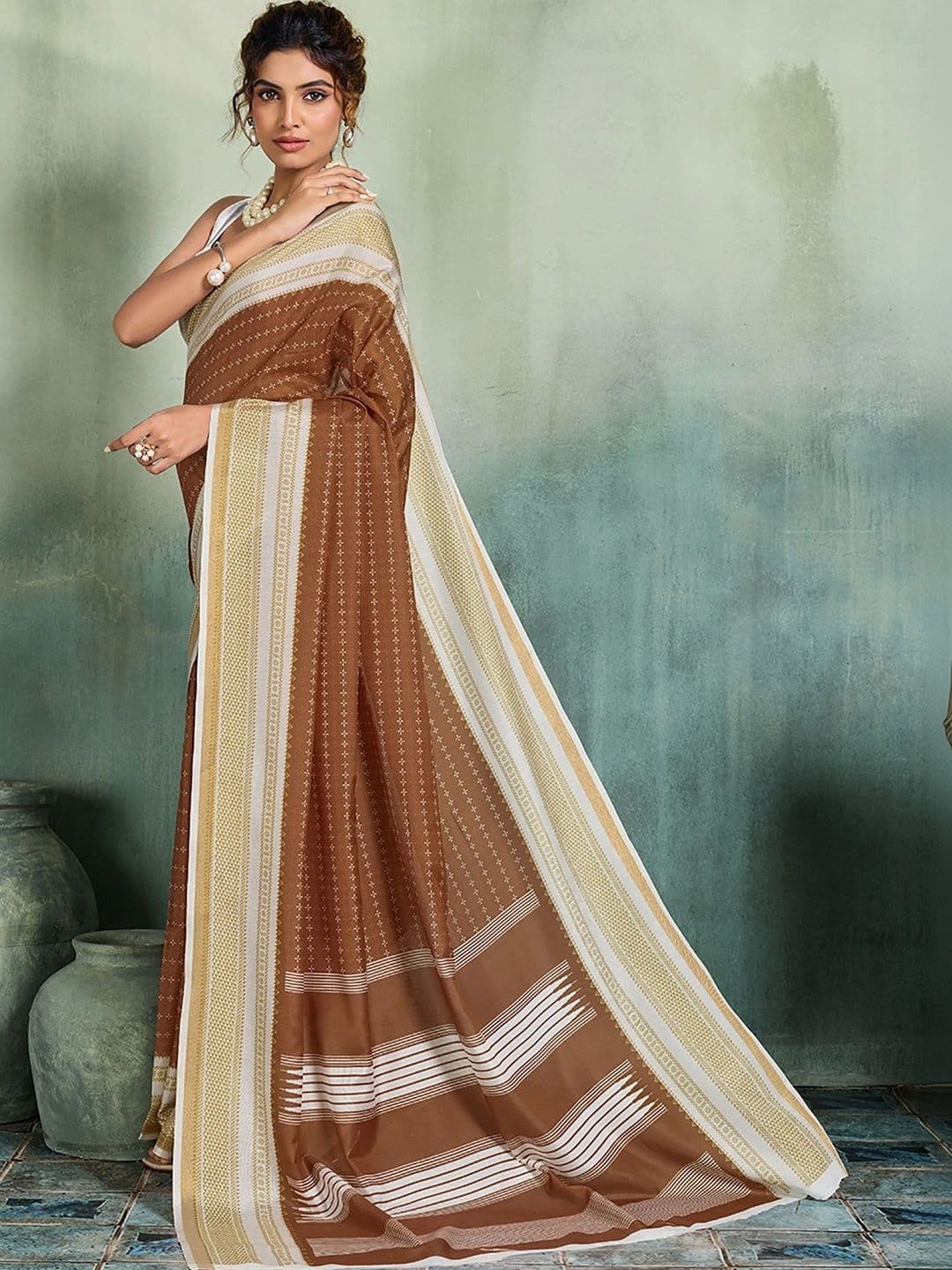 KALINI Designer Block Print Saree thumbnail 6