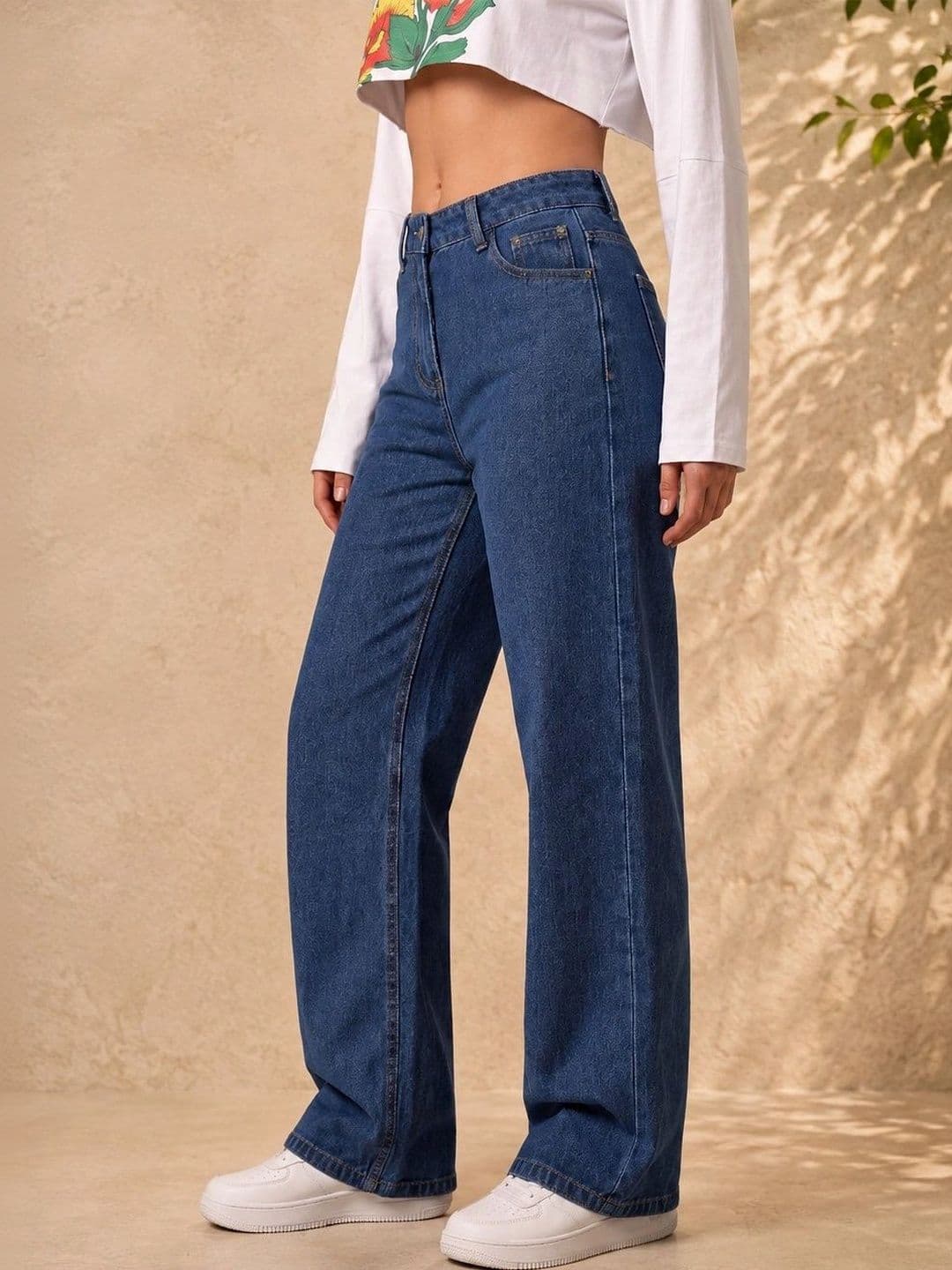 DressBerry Women Comfort Wide Leg High-Rise Light Fade Stretchable Jeans thumbnail 5